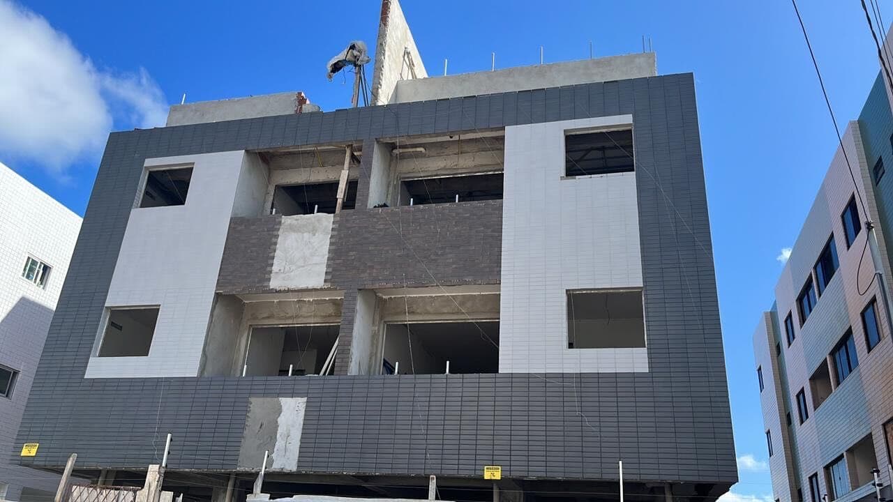 Apartamento 03 quartos com área de lazer