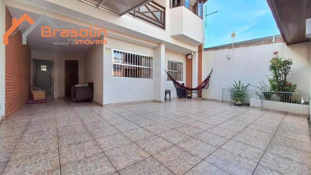🏡 Sobrado à Venda com Oportunidade 3 dormitórios – Excelente Negócio!