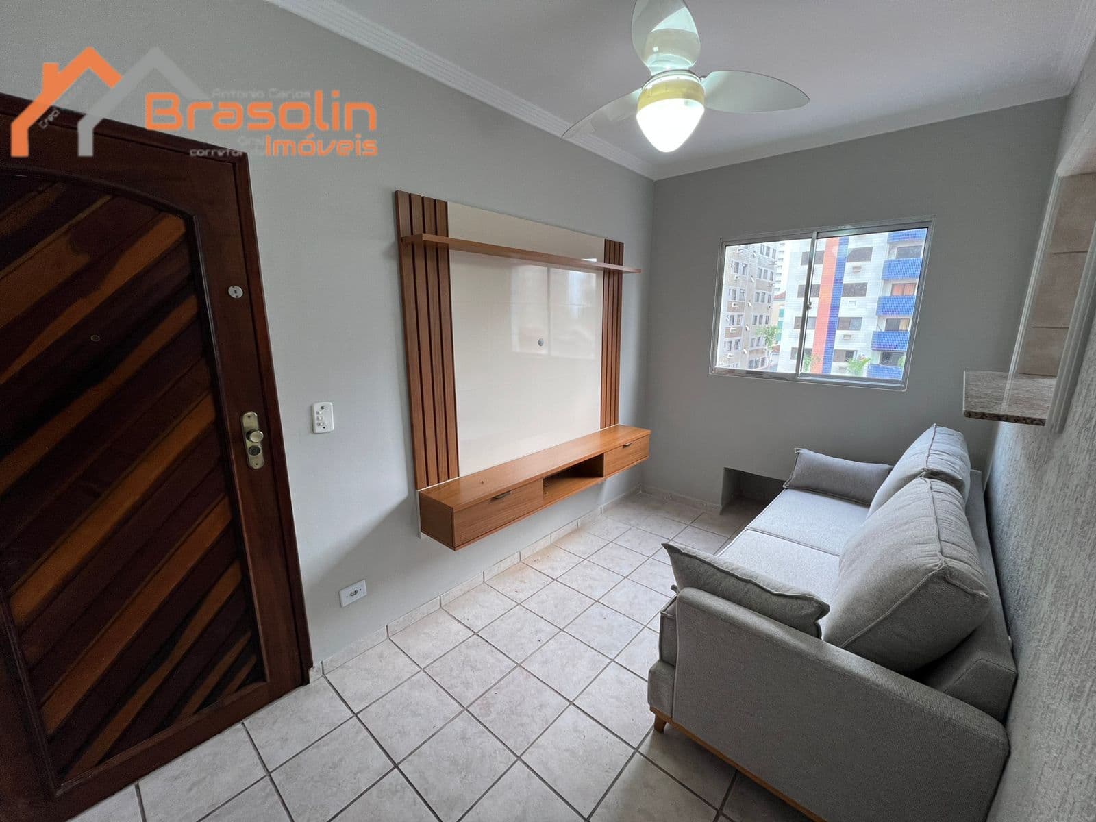 Apartamento 1 dormitório com sacada - Tupi - Praia Grande