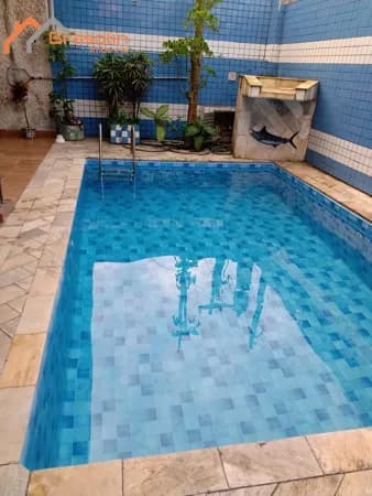 Oportunidade Casa Isolada 3 dormitórios com piscina - 50 metros da praia - Mongaguá