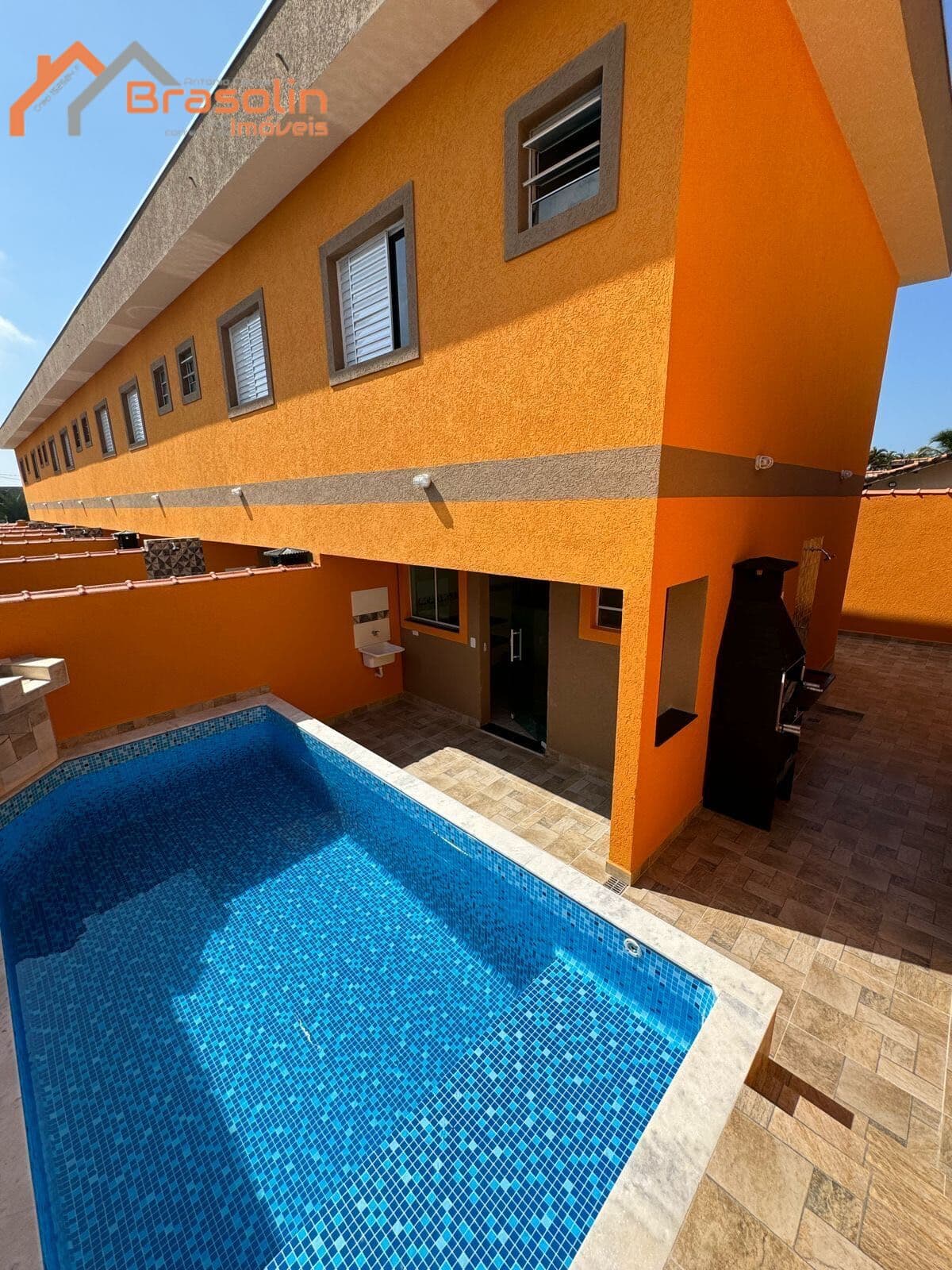 Sobrado em condomínio 2 dormitórios, com piscina individual - Cibratel II, Itanhaém.