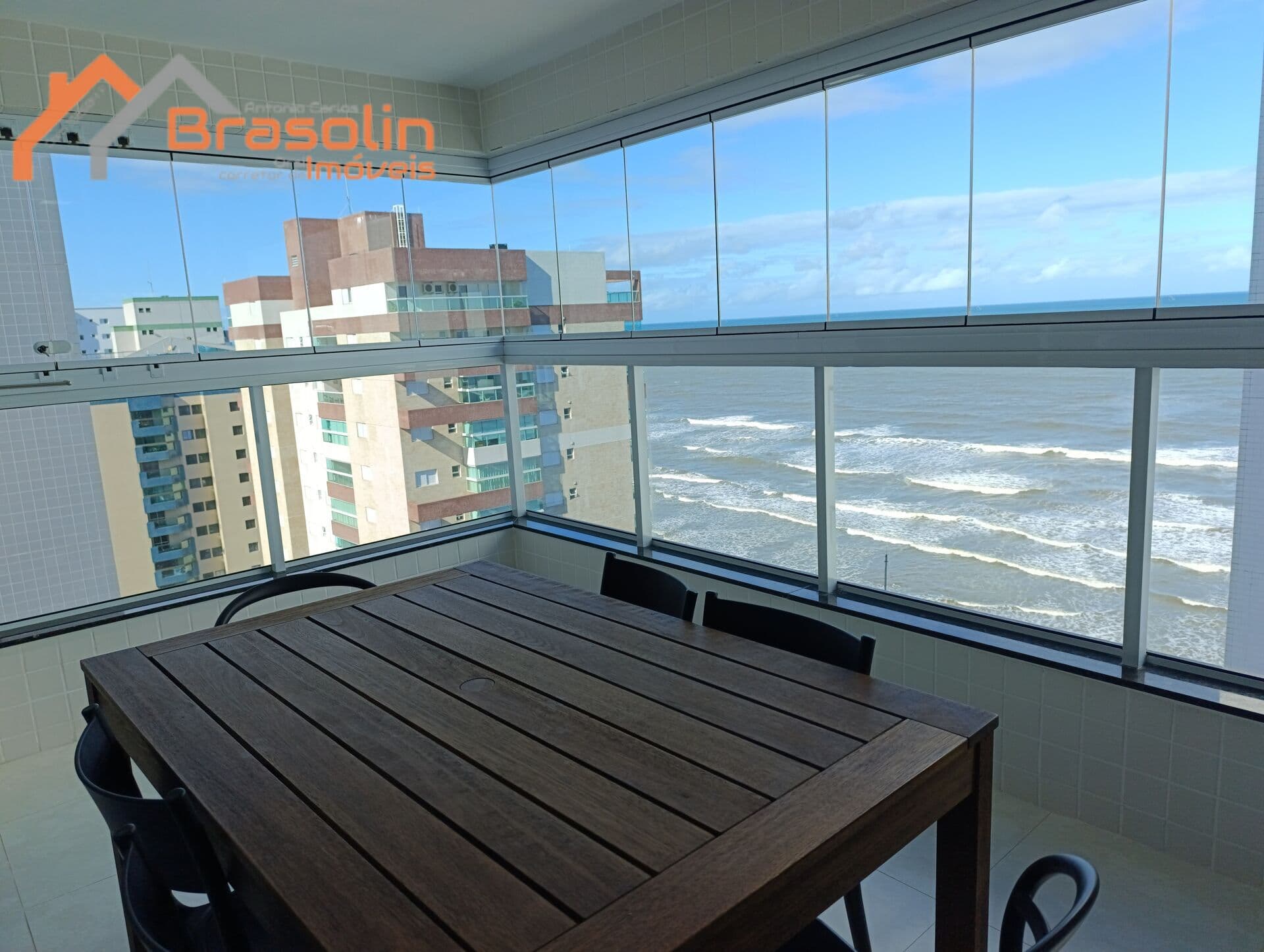 Apartamento Alto Padrão novo 2 dormitórios sendo uma suíte no centro de Mongaguá!!!