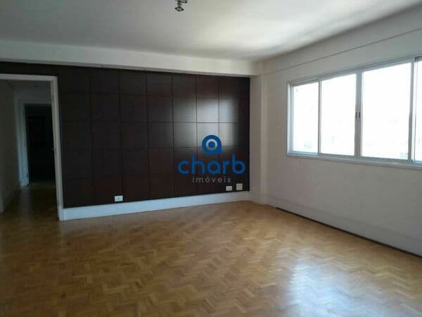 Apartamento em São Paulo - Itaim Bibi
