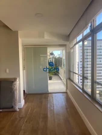 Cobertura Penthouse com cara de casa em Cerqueira César, São Paulo/SP