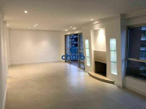 Apartamento em São Paulo - Jardim Paulista