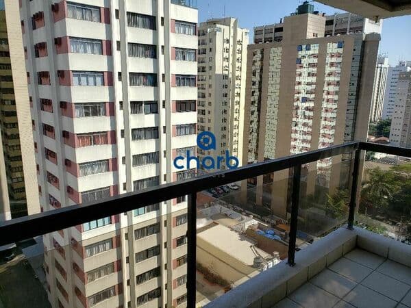 Apartamento em São Paulo - Itaim Bibi