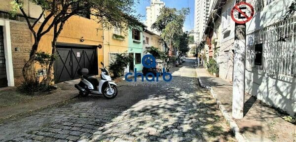 Sobrado em São Paulo - Vila Mariana