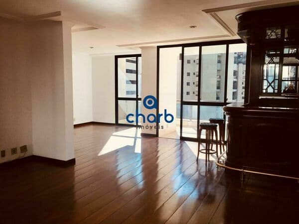Apartamento em São Paulo - Itaim Bibi