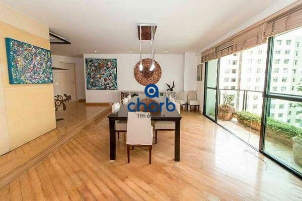 Apartamento em São Paulo - Itaim Bibi