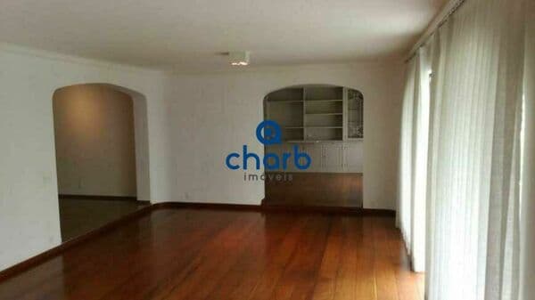 Apartamento em São Paulo - Jardim Paulista