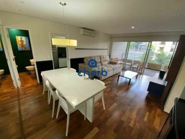 Apartamento em São Paulo - Itaim Bibi