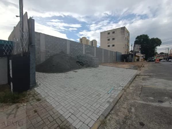 Terreno a venda em Santana com 1.582,00 metros