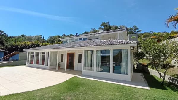 Casa no Condomínio Residencial Cantareira em Mairiporã