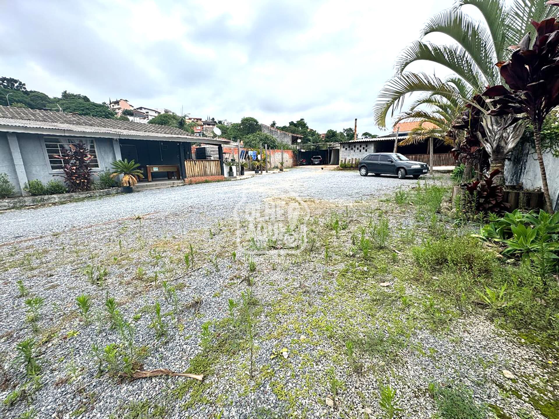 TERRRENO PARA INVESTIMENTO SEGURO E RENTÁVEL