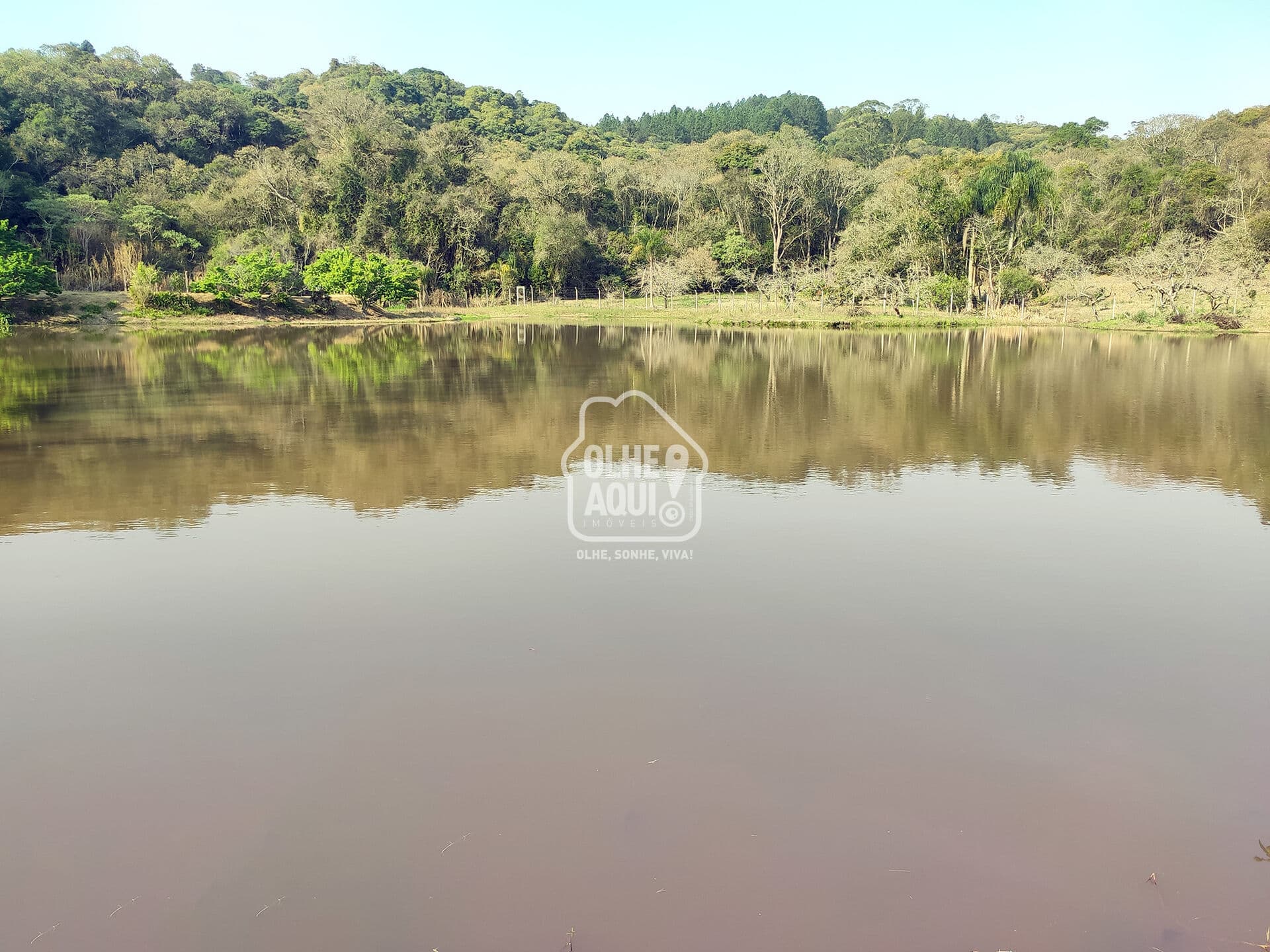 SÍTIO COM MUITA ÁGUA EM PIEDADE