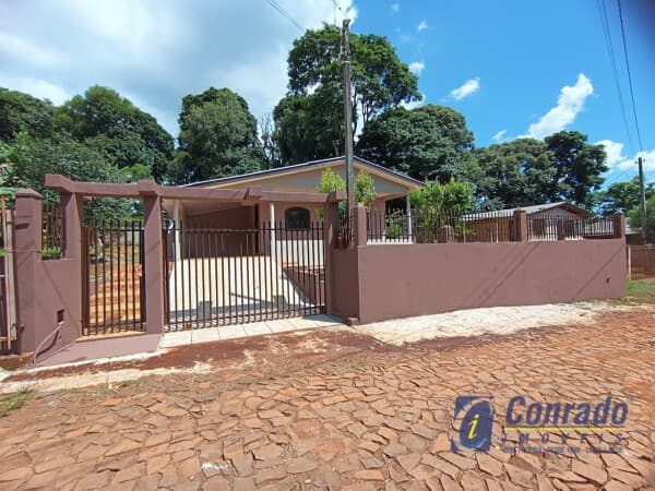 Casa em Laranjeiras do Sul - Vila Industrial