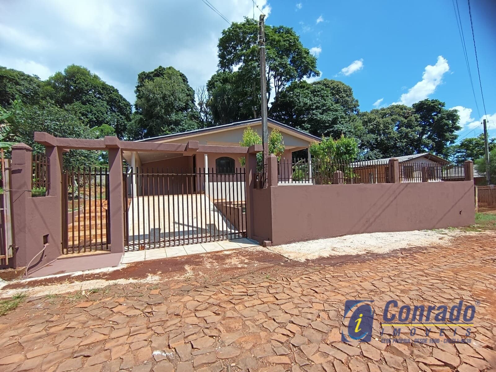 Casa em Laranjeiras do Sul - Vila Industrial