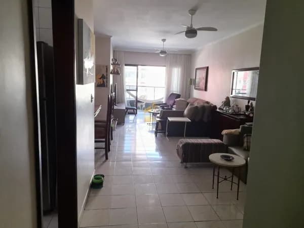 Apartamento à venda no bairro Tupi, em Praia Grande, SP. 2 dormitórios (sendo 1 suíte com sacada)
