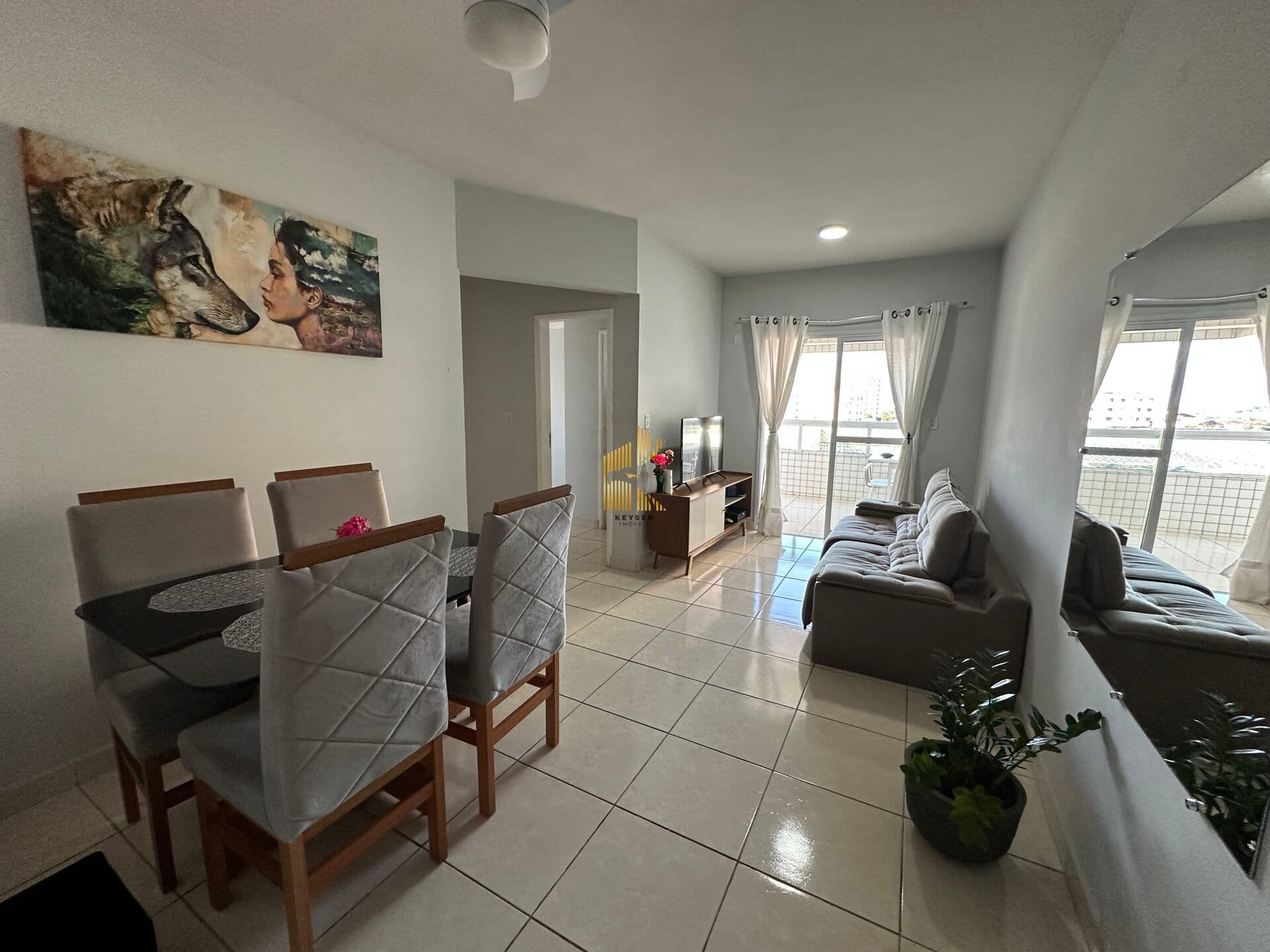 Apartamento 2 dormitórios 1 suíte e 1 vaga de garagem no bairro Ocian