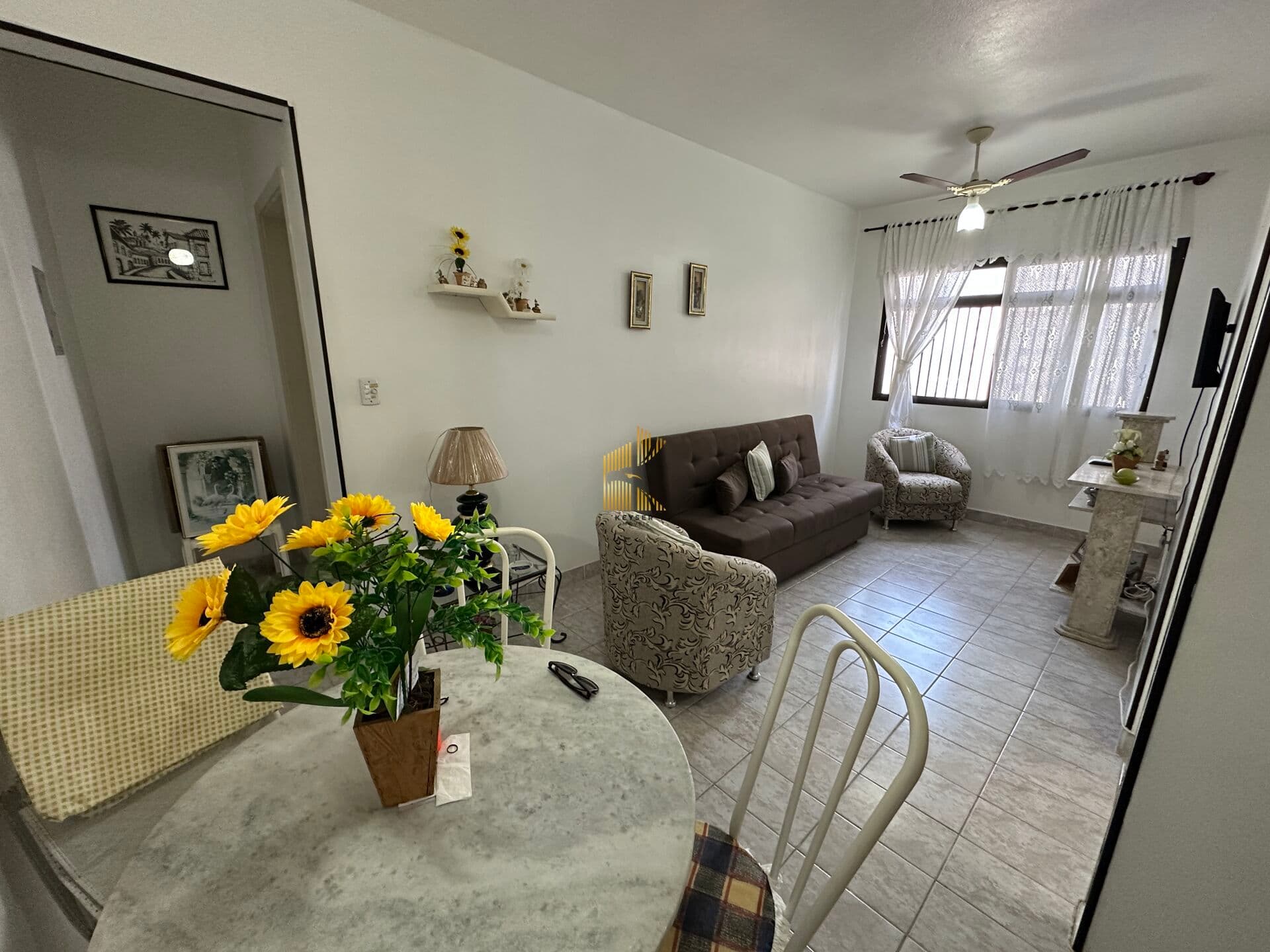Apartamento à venda no bairro Aviação em Praia Grande, SP. 1 dormitórios