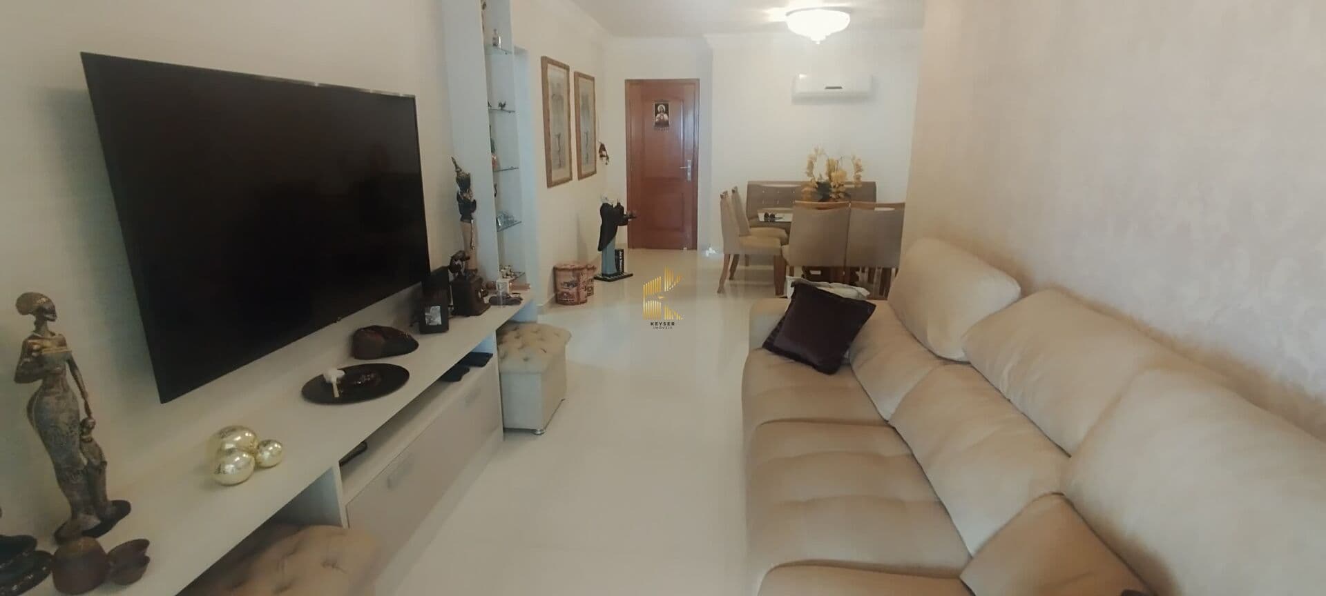 Apartamento à venda no bairro Caiçara em Praia Grande, SP. 2 dormitórios sendo 1 suíte.