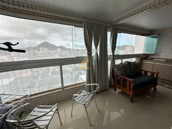 Apartamento à venda no bairro Boqueirão em Praia Grande, SP. 2 dormitórios sendo 2 suítes.
