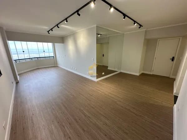 Apartamento a venda, frente mar, 3 dorm, 2 vagas na Guilhermina Praia Grande