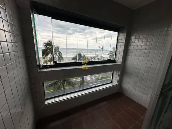 Apartamento em Praia Grande - Real