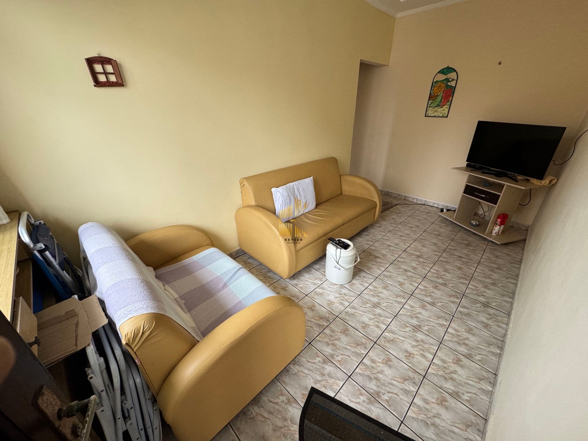 Apartamento 2 dormitórios, 1 vaga, boqueirão