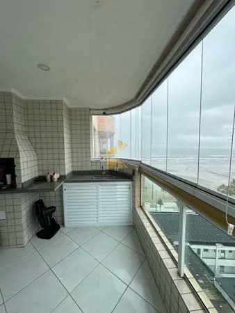 Apartamento 2 dormitorios com vista mar, 2 vagas, predio frente