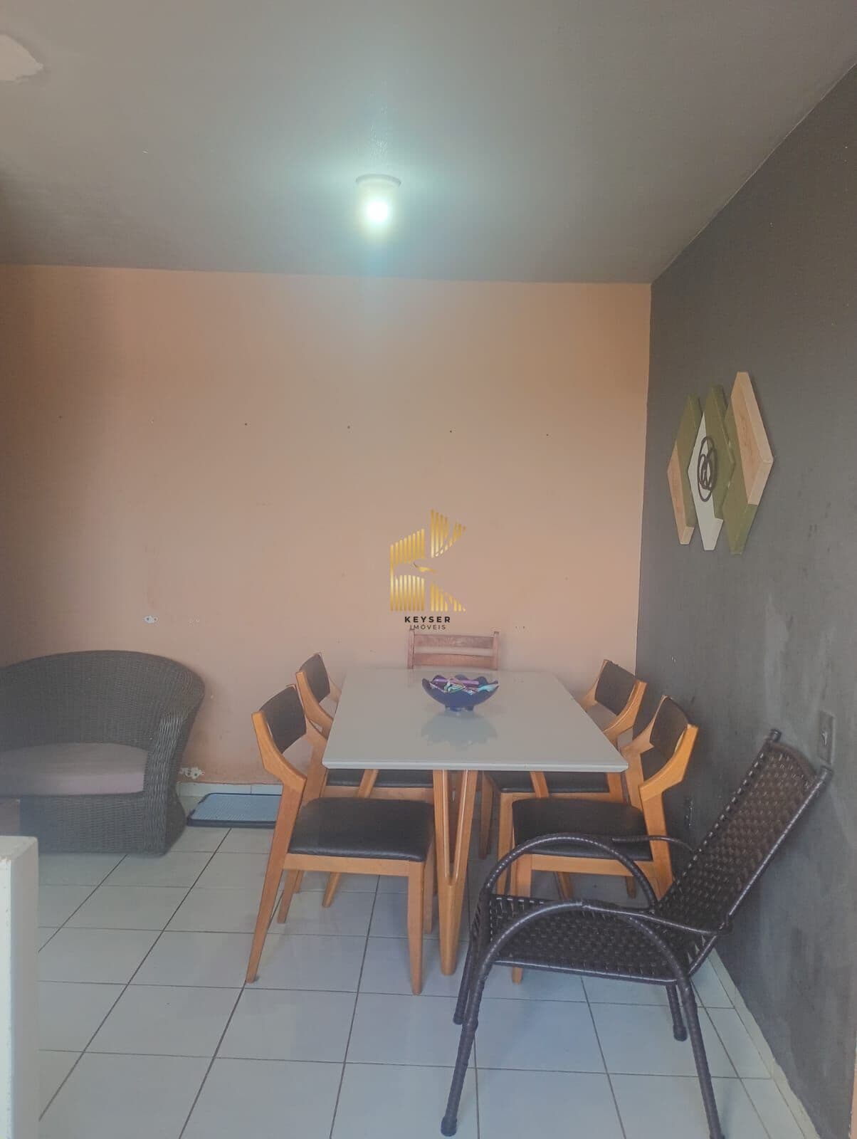 Apartamento à venda no bairro Jardim Melvi em Praia Grande, SP. 2 dormitórios.