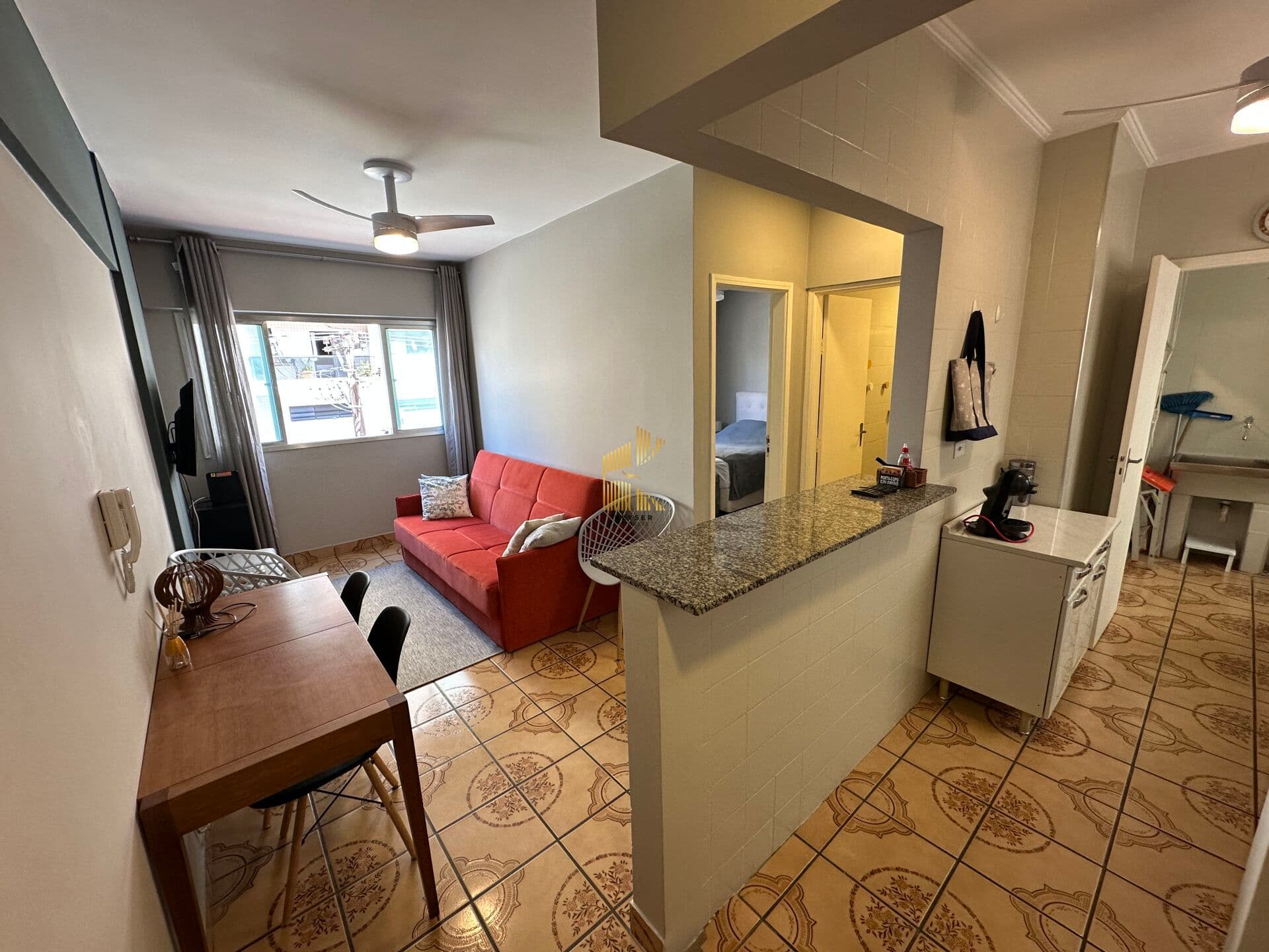 Apartamento 1 dormitorio na Tupi, zona 1, 1 vaga