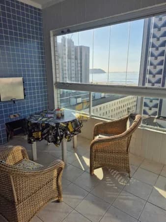 Apartamento 3 dormitórios no bairro Guilhermina com 2 vagas de garagem
