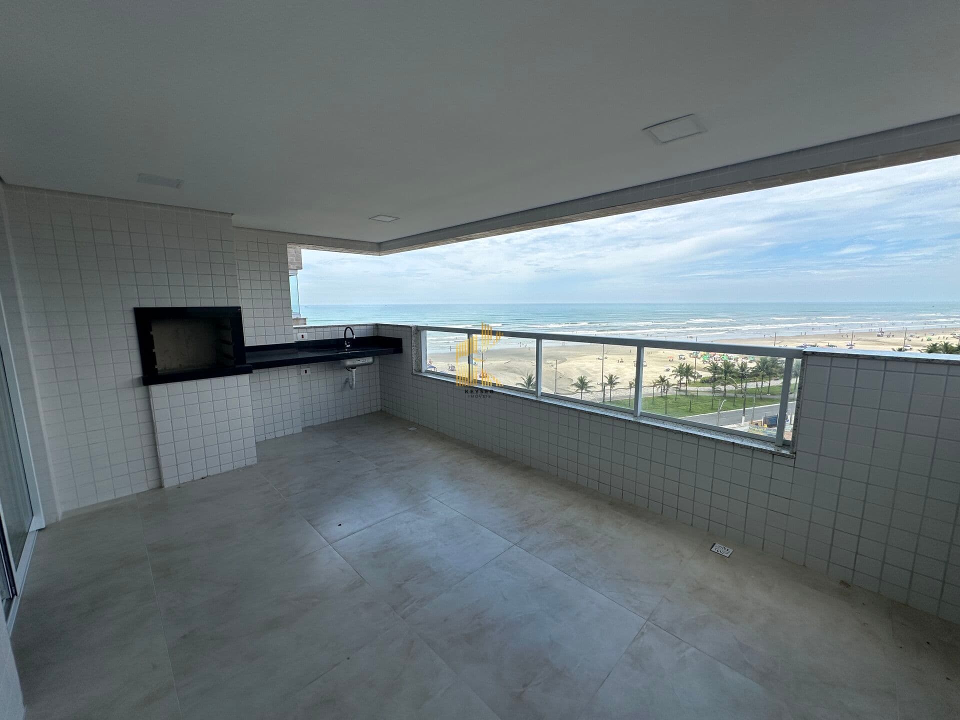3 Dormitórios 2 suites, vista mar, 2 vagas