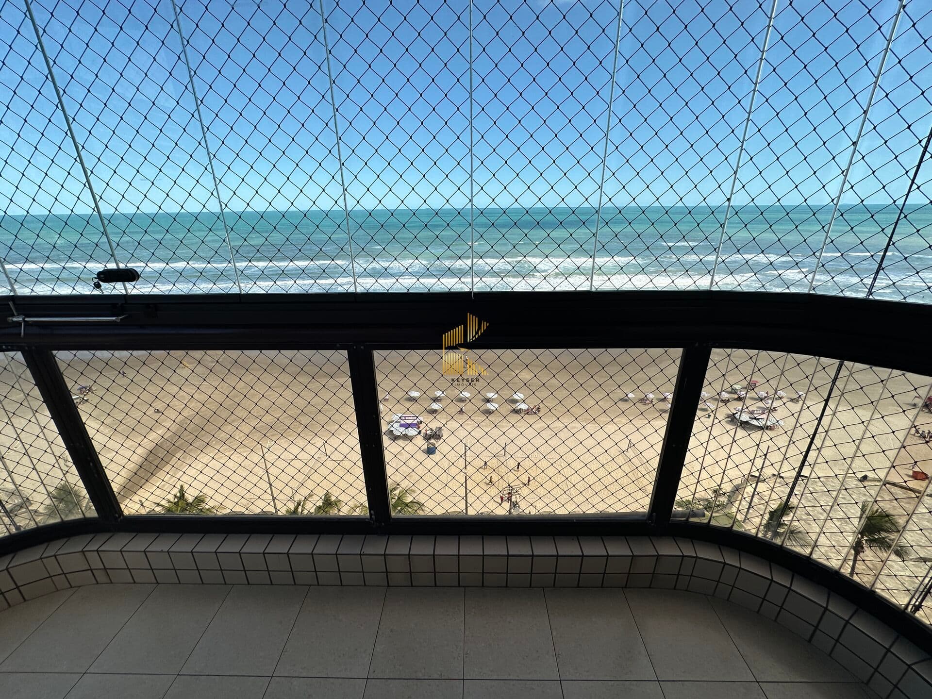 Apartamento 3 dormitorios frente mar