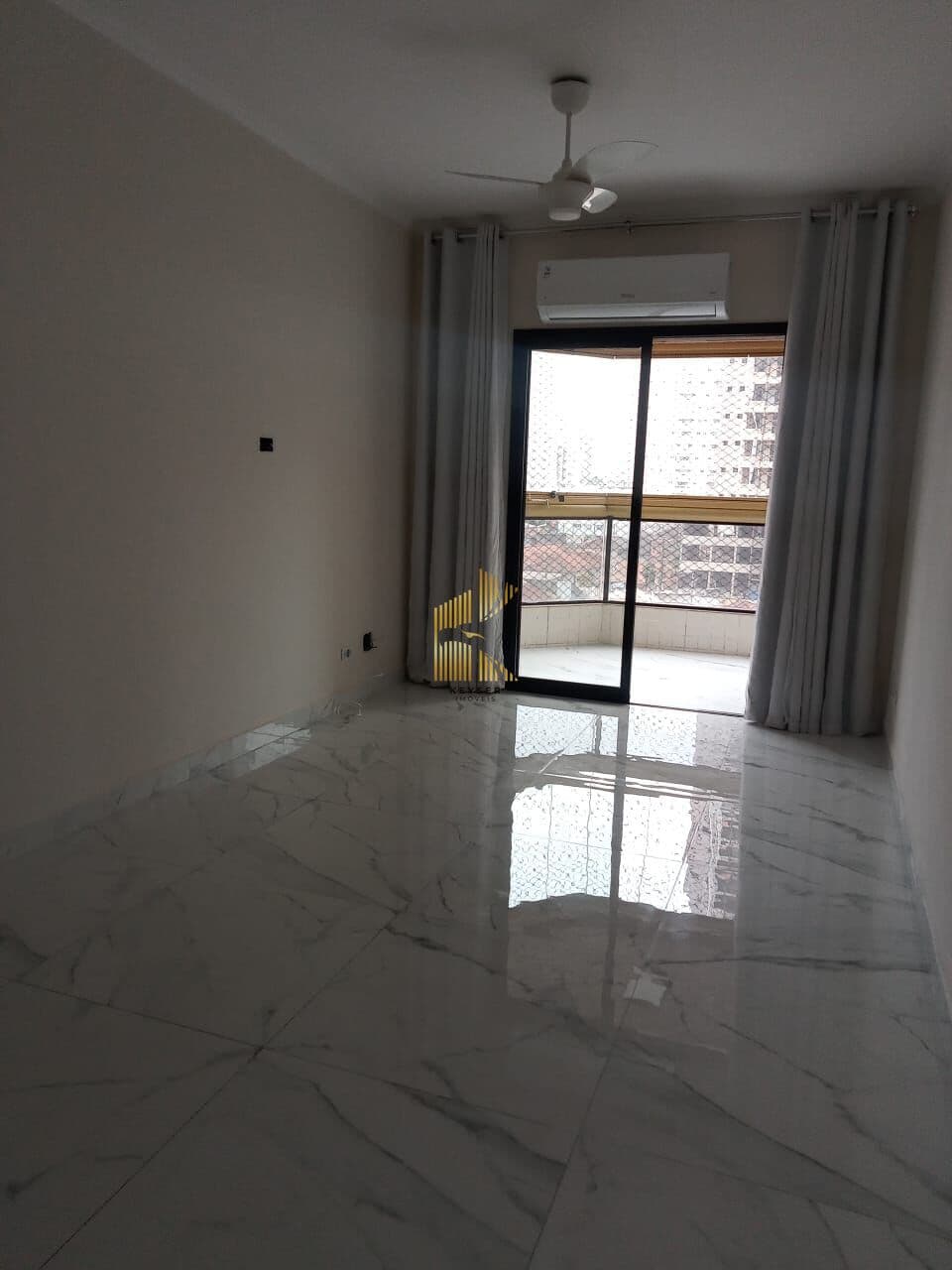 Apartamento Padrão com 2 dormitórios 1 suíte e 1 vaga de garagem no bairro aviação