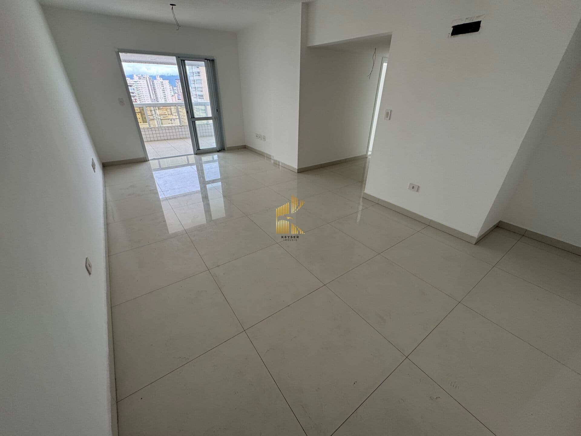 Apartamento 3 dormitórios sendo 2 suites, 2 vagas