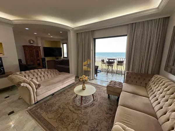 Apartamento frente mar 3 suítes e 1 vaga de garagem