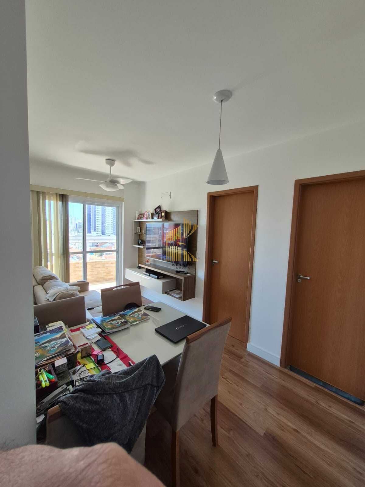 Apartamento à venda no bairro Aviação em Praia Grande, SP. 1 dormitório.