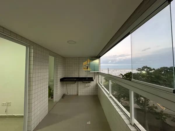 Apartamento Garden vista mar à venda no bairro Maracanã em Praia Grande, SP. 1 dormitório (1 suíte)