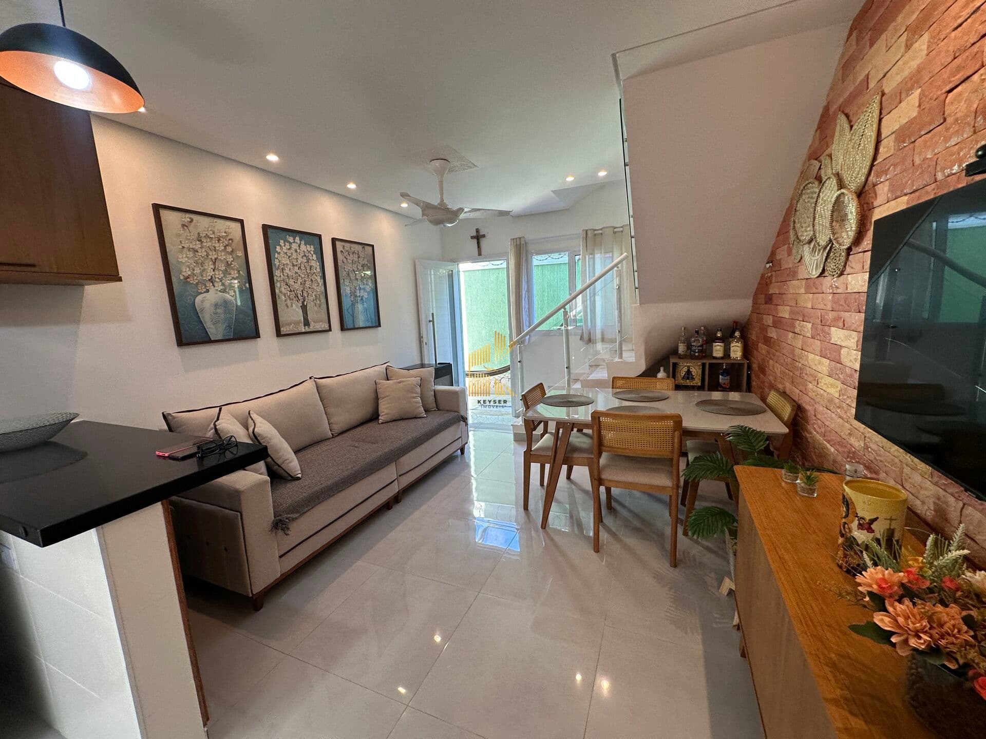 Sobrado em condominio, 2 dormitorios, mobiliado e decorado