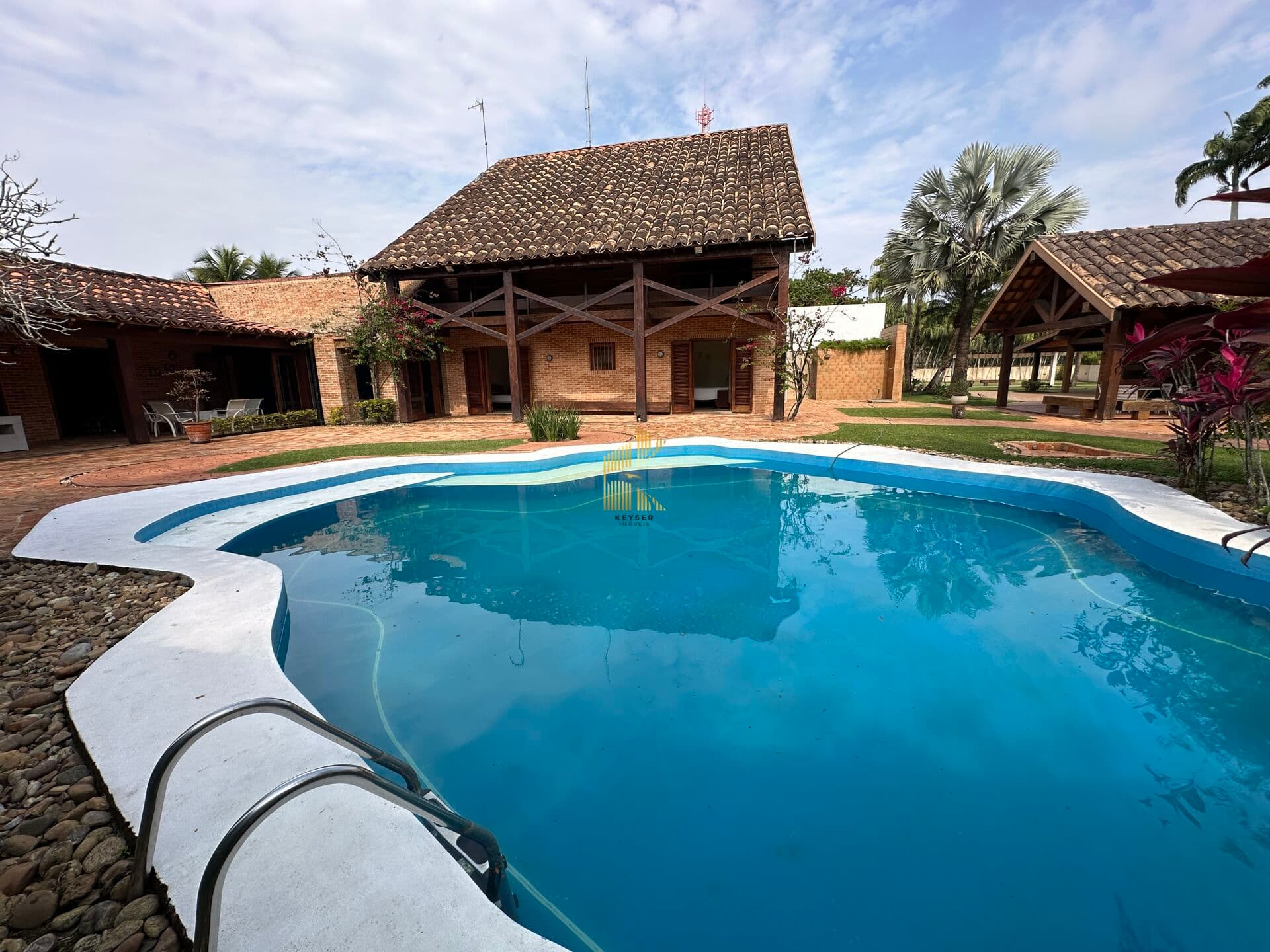 Casa em Guarujá - Balneário Praia do Pernambuco