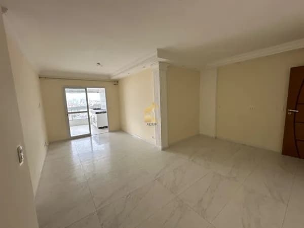 Apartamento à venda no bairro Aviação em Praia Grande, SP. 2 dormitórios sendo 2 suítes.
