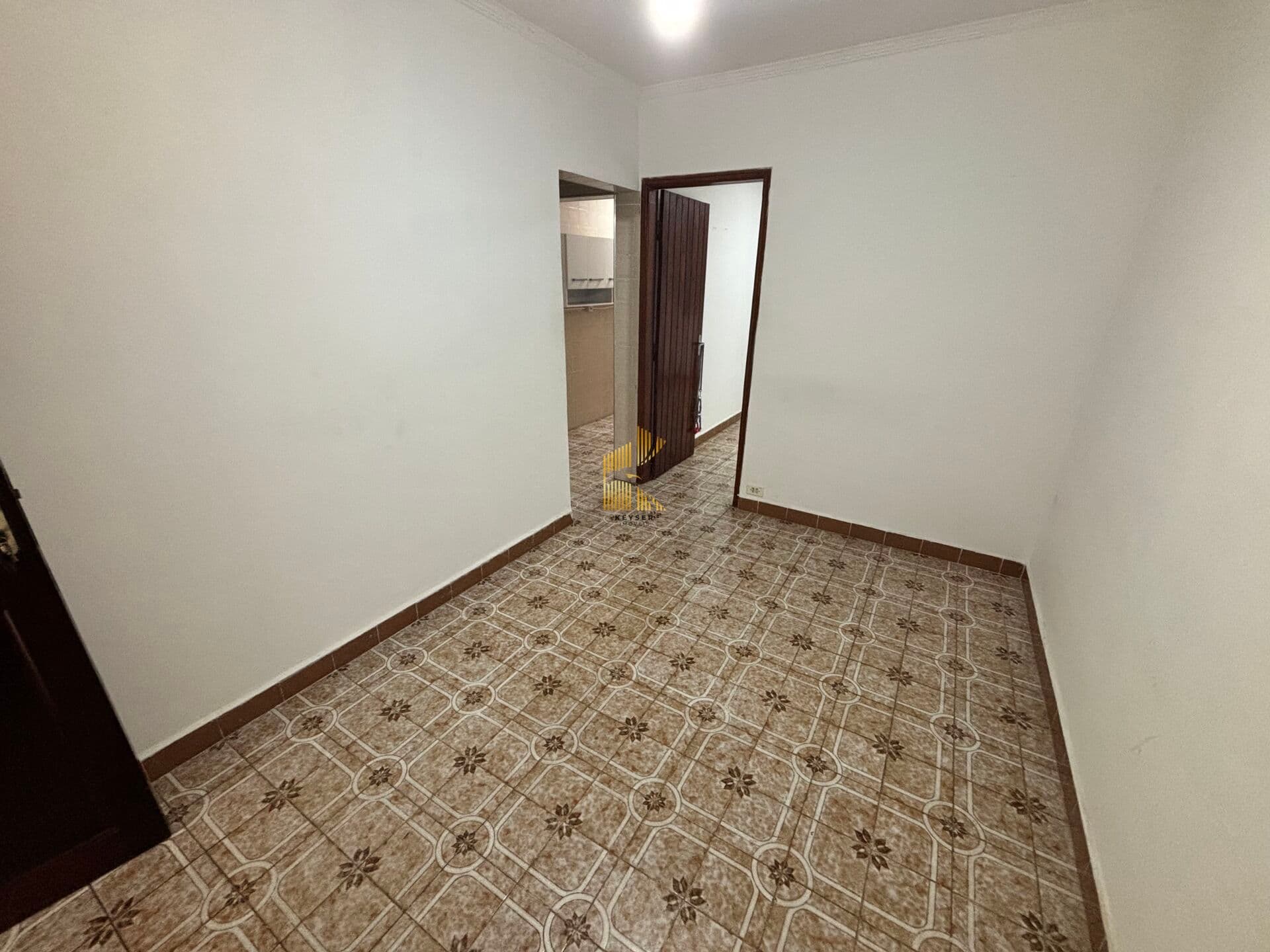 Apartamento 1 dormitório e 1 vaga de garagem no bairro Boqueirão