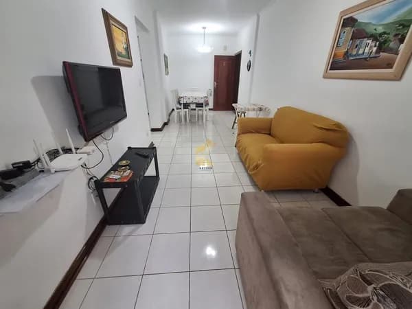 Apartamento Padrão de 2 dormitórios próximo ao mar no bairro caiçara