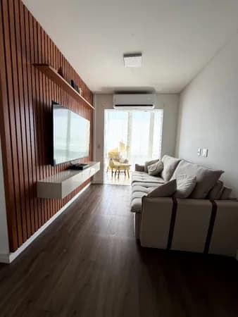 Apartamento Padrão com 3 dormitórios sendo uma suíte, 2 vagas de garagem no bairro ocian