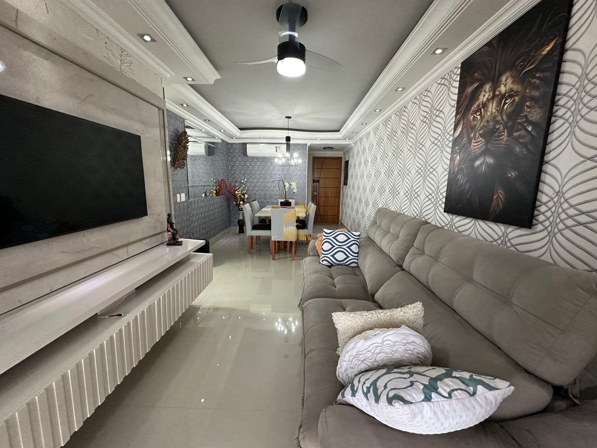 Apartamento à venda no bairro Boqueirão em Praia Grande, SP. 2 dormitórios (2 suíte)