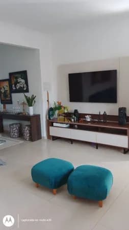 Casa com piscina á venda - Vila Caiçara