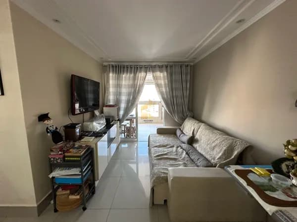 Apartamento à venda no bairro Boqueirão em Praia Grande, SP. 2 dormitórios sendo 2 suítes.