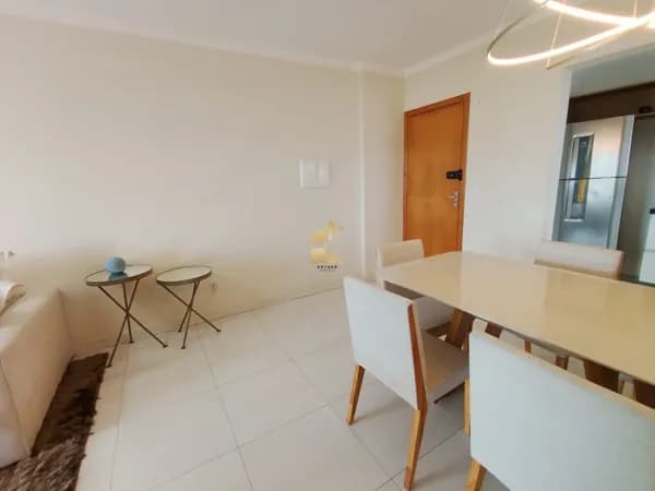 Apartamento 2 dormitórios 1 suíte 2 vagas de garagem no bairro Aviação